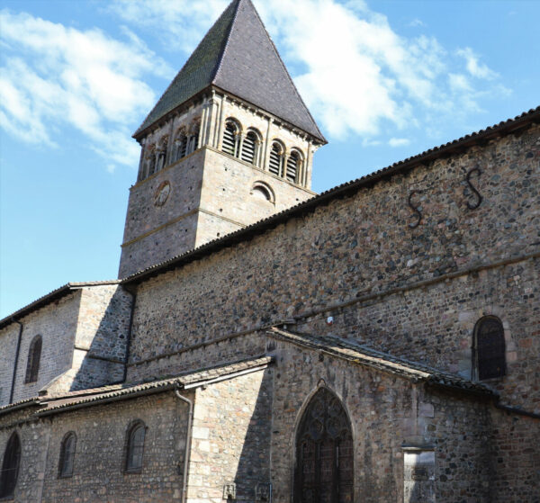 Cathédrale Saint-Nicolas de Beaujeu